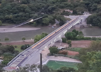 Caminos finaliza la construcción del puente Chitomax./Foto: CIV.