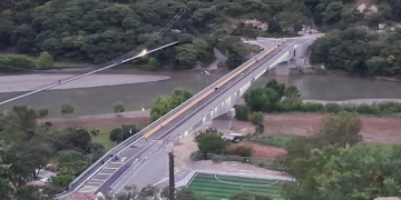 Caminos finaliza la construcción del puente Chitomax./Foto: CIV.