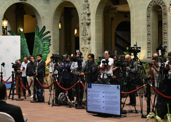 Periodistas en conferencia de prensa La Ronda en el Palacio Nacional de la Cultura. / Foto: Byron de la Cruz.