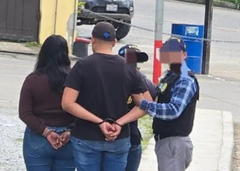 La PNC capturó a los tres investigadores de la DEIC en Alta Verapaz. / Foto: Mingob.