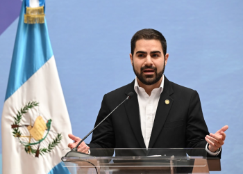 Santiago Palomo deja sus funciones como secretario de Comunicación Social de la Presidencia para asumir como embajador. / Foto: Byron de la Cruz.