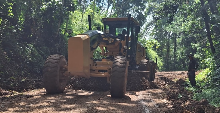 Rutas para el Desarrollo avanza con el fin de la Ã©poca de lluvia./Foto: Mindef.