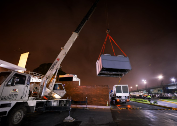 Instalan cuarta y última torre de enfriamiento en el Aeropuerto La Aurora./Foto: DGAC.