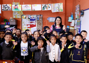 Maestras cierran el ciclo escolar 2025 con importantes avances en el aprendizaje de sus alumnos. (Foto: Analí Camey)