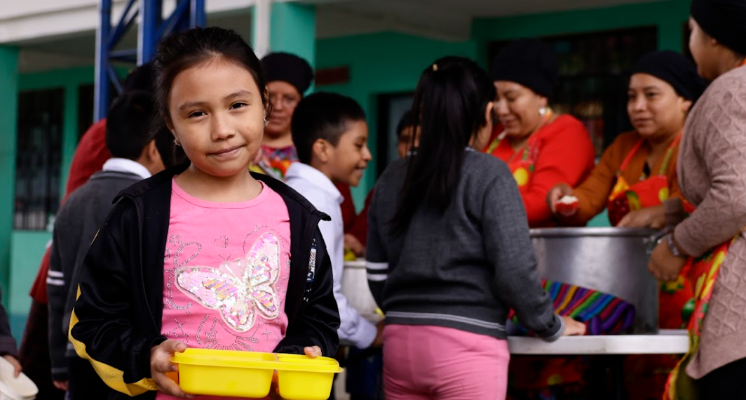 La escuela de la aldea Buena Vista, de San Pedro Sacatepéquez ejecutó al 100% los programas otorgados a las OPF. (Foto: Analí Camey)