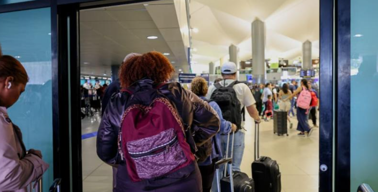 El Aeropuerto La Aurora es un punto de entrada de oportunidades al país./Foto: DGAC.