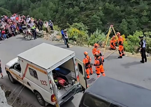 DGT confirma que bus accidentado en Huehuetenango no contaba con el seguro obligatorio. (Foto: CBV)