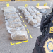 PNC incauta 32 paquetes de marihuana escondidos en una caja de plátanos. (Foto: PNC)