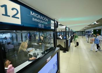 Módulos de control migratorio mejora los servicios en el Aeropuerto La Aurora./Foto: Álvaro Interiano.