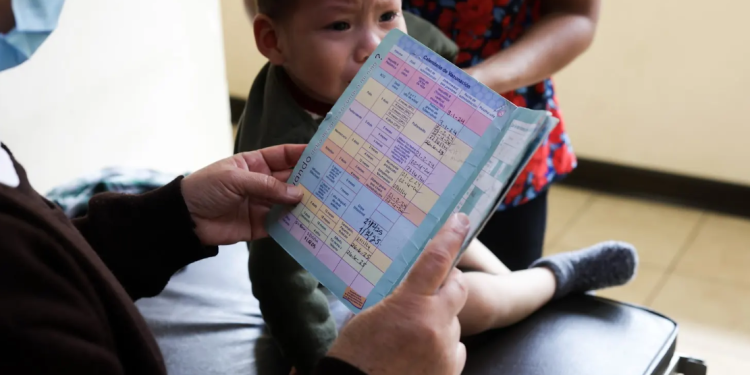 Reglamento de Vacunación entra en vigor marcando un avance clave en la garantía del derecho a la salud. (Foto: MSPAS)