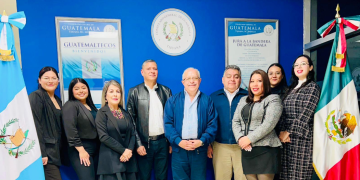Canciller guatemalteco continúa gira de trabajo en consulados de Tijuana y Ciudad de México. / Foto: Minex.