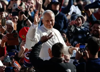 El papa invita a la unidad de los cristianos y a dejar atrás “controversias teológicas”