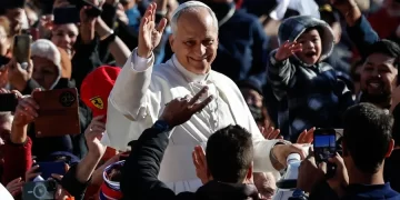 El papa invita a la unidad de los cristianos y a dejar atrás “controversias teológicas”