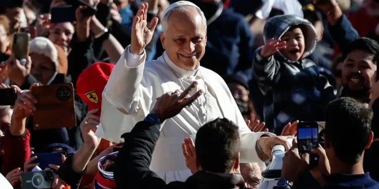 El papa invita a la unidad de los cristianos y a dejar atrás “controversias teológicas”