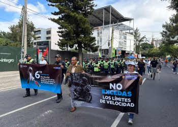 Marcha en memoria de las víctimas de accidentes de tránsito. / Foto: DT-PNC,