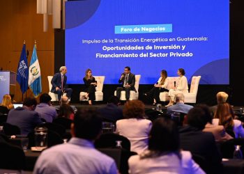 Foro de Negocios BCIE destaca el rol del sector privado en la energía del futuro de Guatemala
