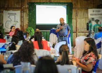 SBS fortalece capacidades del personal de siete sedes departamentales