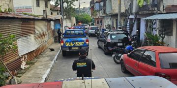 PNC realiza allanamientos en busca de los reos fugados de Fraijanes II. / Foto: PNC.