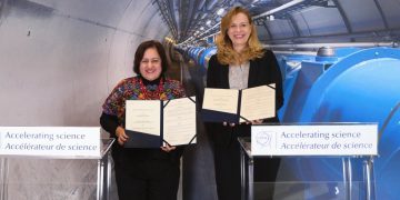 Senacyt firma convenio de cooperación con la Organización Europea para la Investigación Nuclear . (Foto: Senacyt)