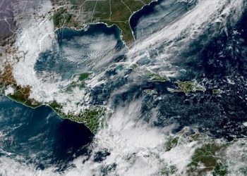 Durante la temporada de huracanes 2025 se formaron 13 ciclones en el Atlántico y 20 en el Pacífico, de los que cinco y 11 fueron huracanes, respectivamente.