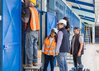 Durante una reciente jornada de supervisión, la directora de la UCEE, Flor Palencia, realizó una visita al establecimiento junto a un equipo técnico especializado. / Foto: UCEE