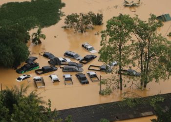 Intenso temporal deja gran cantidad de muertos, desaparecidos y daños en el sur de Asia.