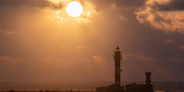 La OMM también recuerda que hubo una prolongada racha de 26 meses, entre junio de 2023 y agosto de 2025, en la que se registraron temperaturas mensuales récord.