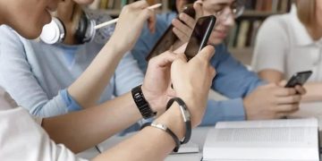 La ley permitirá a los usuarios conservar su número de teléfono aun cuando cambie de compañía telefónica. / Foto: Blog UVM.