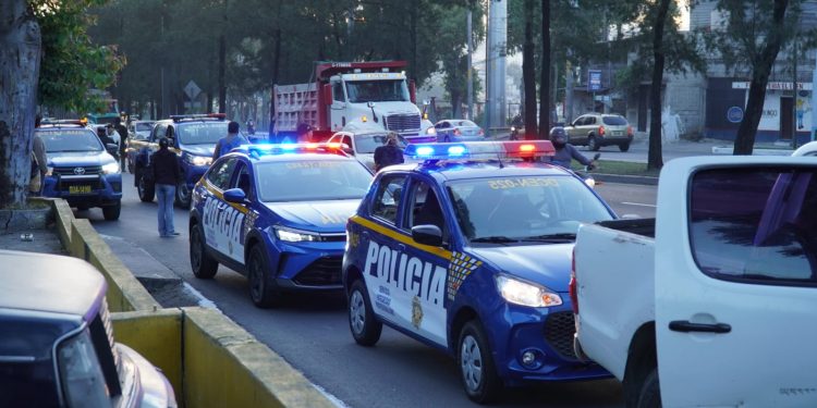 La Policía Nacional Civil realiza recorridos de seguridad a bordo de las nuevas unidades policiales. (Foto: PNC)