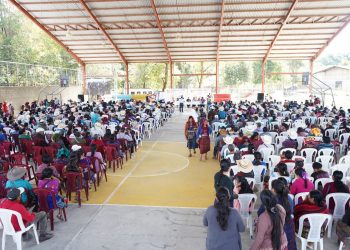 Entregan 393 certificados del Programa del Adulto Mayor en San Miguel Chicaj