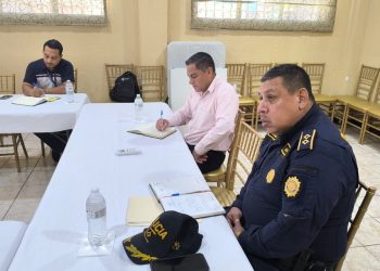 Dan seguimiento a estrategias para la prevención de delitos en centros educativos en Santa Rosa