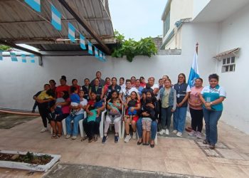Socializan programa de atención a distancia para discapacidad intelectual y autismo en Petén