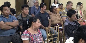 Plan Belén: Concientizan a vendedores de pirotecnia en Santa Rosa