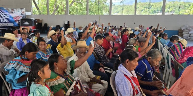 Nuevos beneficiarios del Programa del Adulto Mayor en San Jacinto, Chiquimula