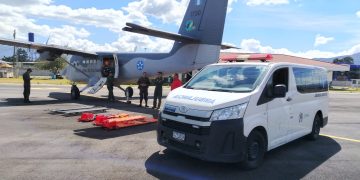 Trasladan a heridos del accidente de la carretera interamericana al Hospital Militar vía aérea. (Foto: Hospital Occidente)