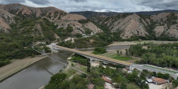 El nuevo Puente de los Mártires, con más de 270 metros de longitud, beneficiará a más de 100 mil personas.