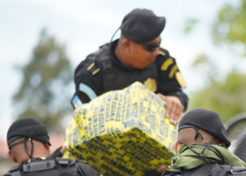 Las autoridades recalcaron que este tipo de incautaciones representan un golpe significativo para las redes de narcotráfico que operan desde el Pacífico. / Foto: Mingob.