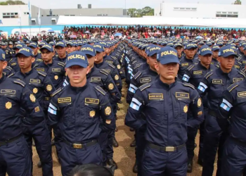 Personal de la PNC podrán recibir este aporte económico durante diciembre. / Foto: PNC
