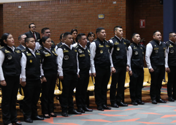 Diez elementos de la DEIC culminaron el diplomado Investigación Criminal y Forense y su Aplicación en la Delincuencia Financiera. / Foto: Mingob