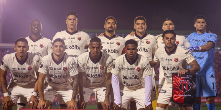 Alajuelense se proclama tricampeón de la Copa Centroamericana al derrotar a Xelajú MC