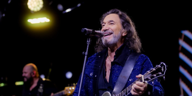 ¡El Buki en Guatemala! Marco Antonio Solís anuncia gira para 2026