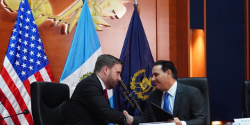 Cooperación con EE. UU. Subrayó que los intereses de ambos países están alineados en el combate al tráfico de drogas y a las estructuras criminales. / Foto: Mingob