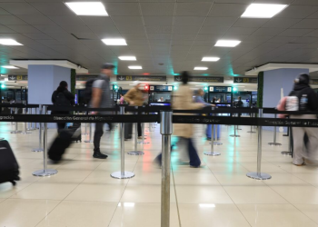 El Instituto Guatemalteco de Migración comparte recomendaciones a quienes viajarán en las fiestas de fin de año. (Foto: IGM)