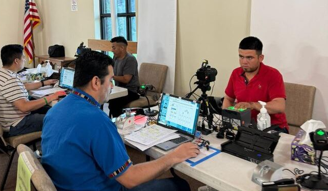 Minex brindó más de 26 mil servicios en Consulados Móviles y Sábados Consulares en noviembre 2025