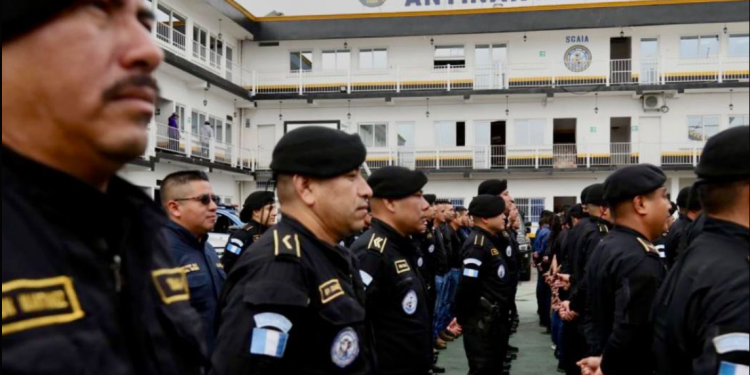 ubdirección General de Análisis de Información Antinarcótica. / Foto:@usembassyguate