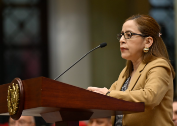 Ministra de Comunicaciones, Infraestructura y Vivienda, Norma Zea. / Foto: Álvaro Interiano