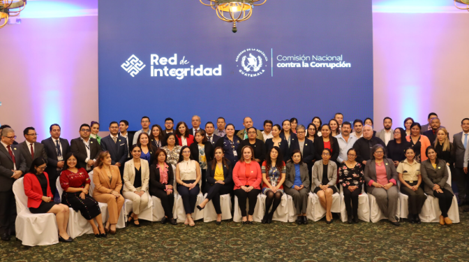 Más de 35 mil servidores públicos fueron capacitados en materia de probidad y transparencia en el 2025