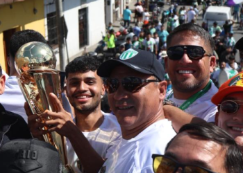 La Ciudad Colonial celebra el Apertura 2025 de Antigua GFC