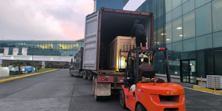 Cinco escáneres llegaron al Aeropuerto Internacional La Aurora./Foto: DGAC.
