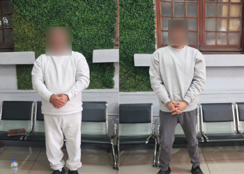 Guatemala entrega a tres hombres a la DEA de Estados Unidos. / Foto: Mingob.